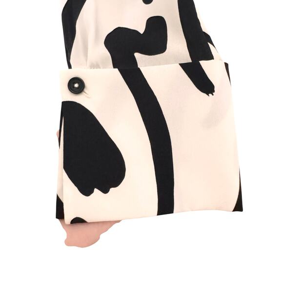 Diane Von Furstenberg DVF 100% Silk Printed Slit Sleeve Blouse Black White Sz 6 - Picture 6 of 14